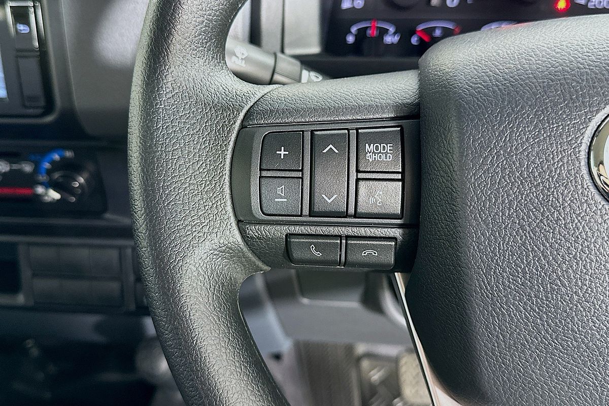 2025 Toyota LANDCRUISER 70 SERIES GXL VDJL79R
