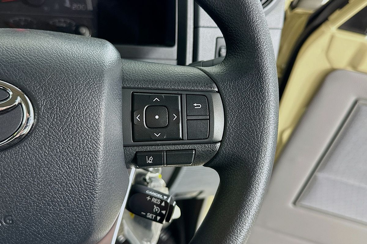 2024 Toyota LANDCRUISER 70 SERIES LC78 GXL + DIFF LOCKS GDJL78R