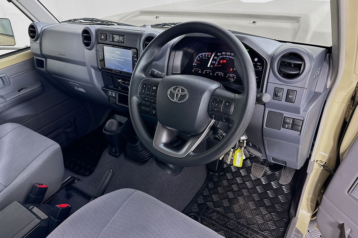 2025 Toyota LANDCRUISER 70 SERIES GXL VDJL79R