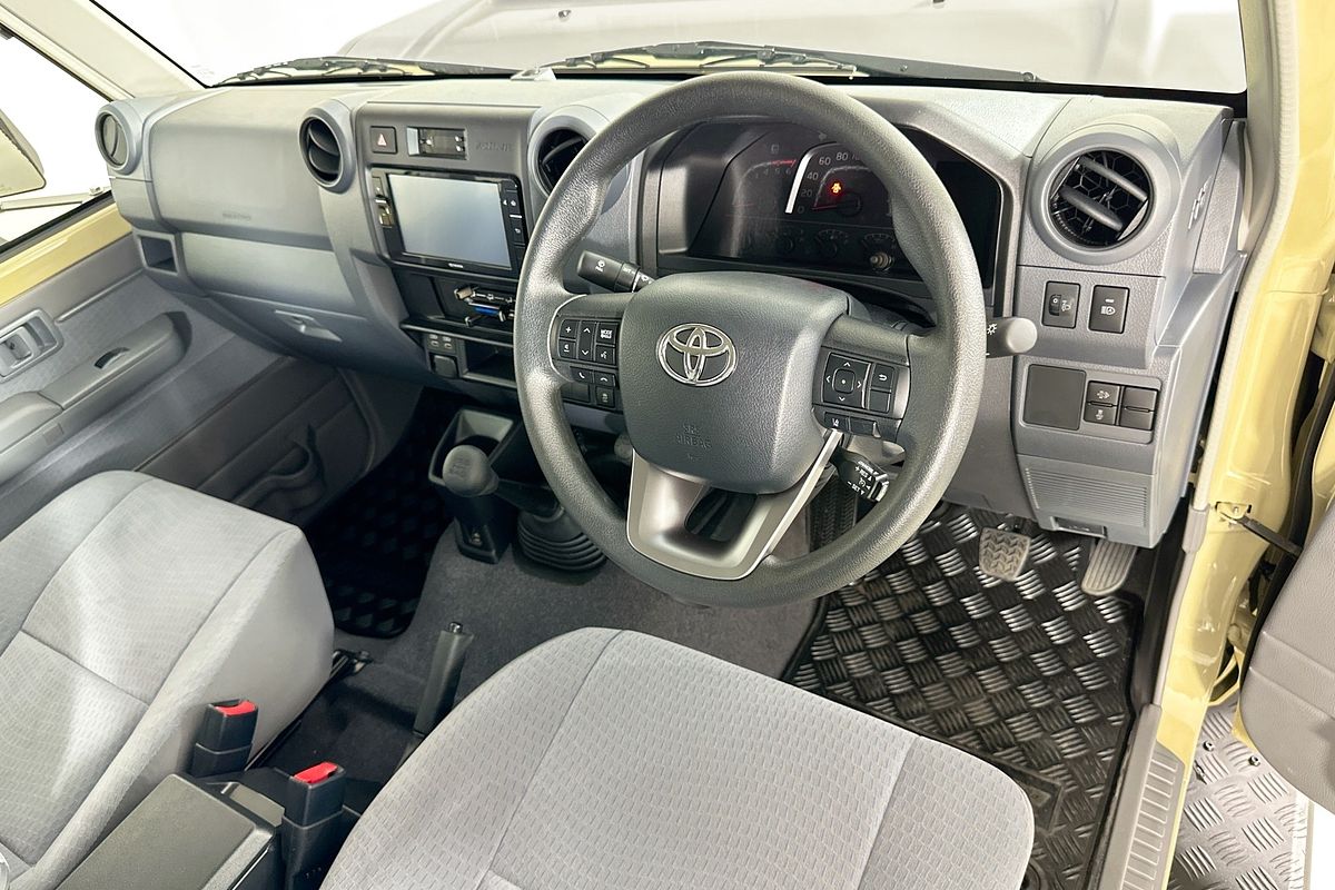 2025 Toyota LANDCRUISER 70 SERIES LC79 GXL + DIFF LOCKS VDJL79R 4X4