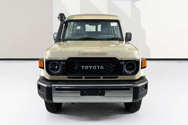 2024 Toyota LANDCRUISER 70 SERIES LC78 GXL + DIFF LOCKS GDJL78R