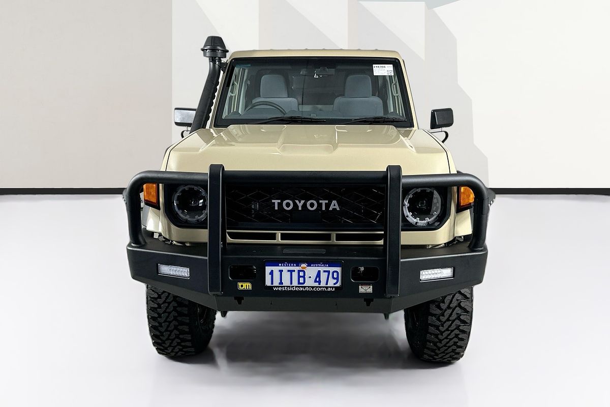 2025 Toyota LANDCRUISER 70 SERIES LC79 GXL + DIFF LOCKS VDJL79R 4X4