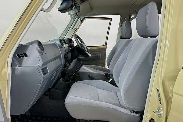 2024 Toyota LANDCRUISER 70 SERIES LC79 GXL + DIFF LOCKS VDJL79R 4X4