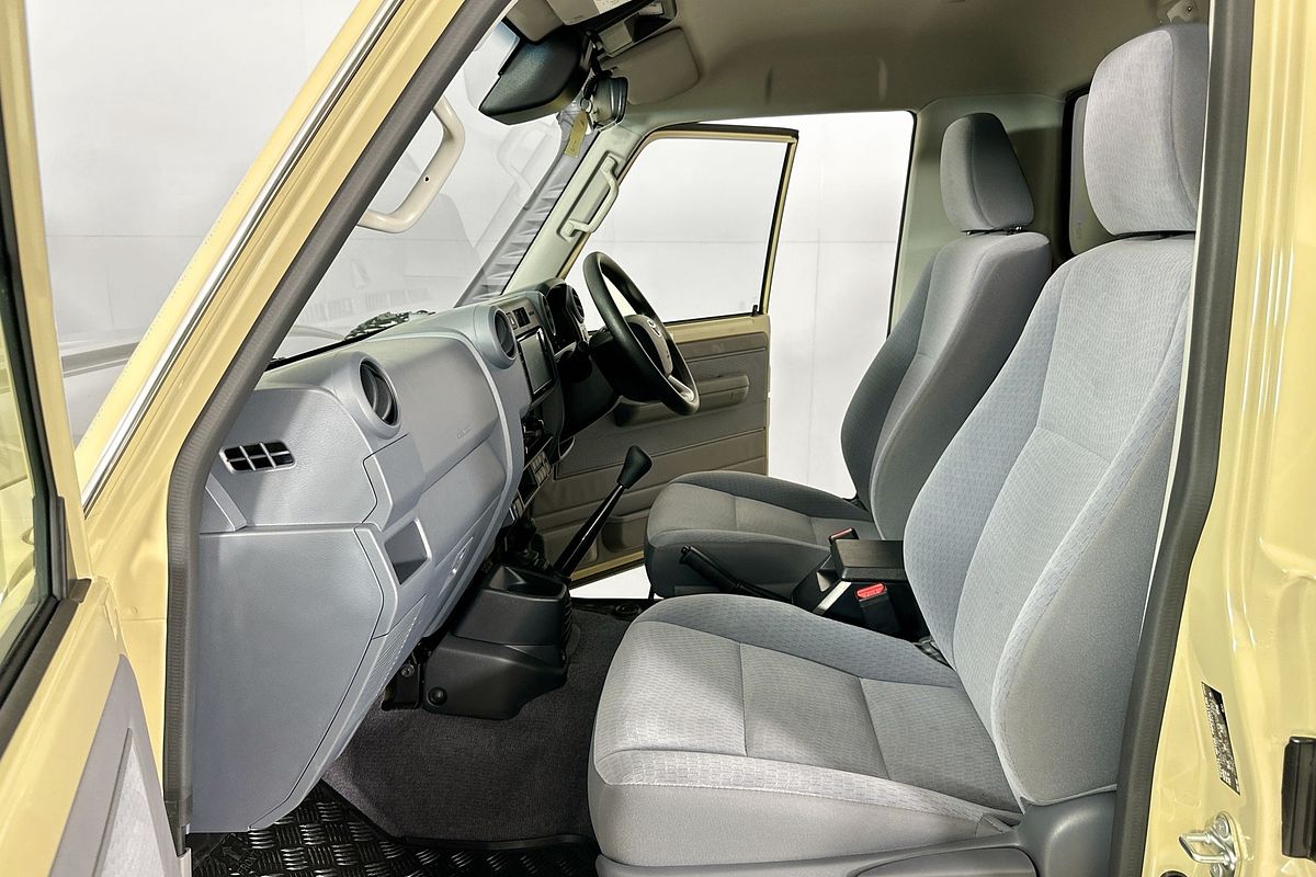 2025 Toyota LANDCRUISER 70 SERIES LC79 GXL + DIFF LOCKS VDJL79R 4X4