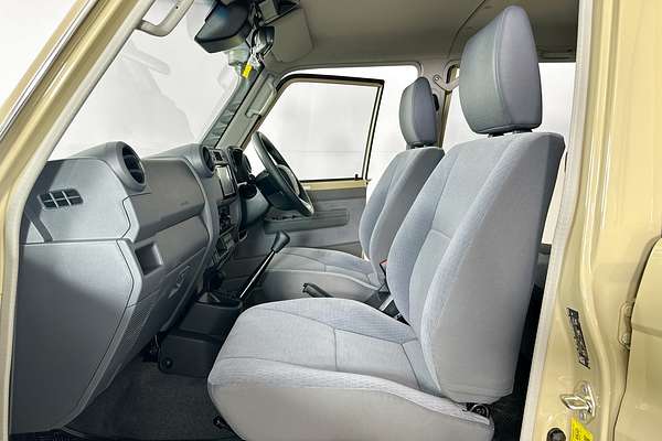 2025 Toyota LANDCRUISER 70 SERIES LC79 GXL + DIFF LOCKS VDJL79R 4X4