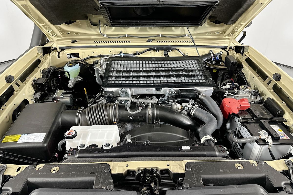 2025 Toyota LANDCRUISER 70 SERIES LC79 GXL + DIFF LOCKS VDJL79R 4X4