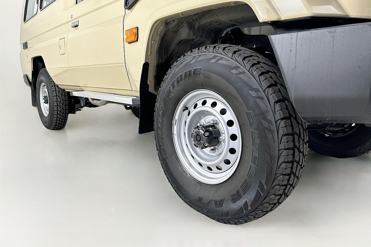 2024 Toyota LANDCRUISER 70 SERIES LC78 GXL + DIFF LOCKS GDJL78R