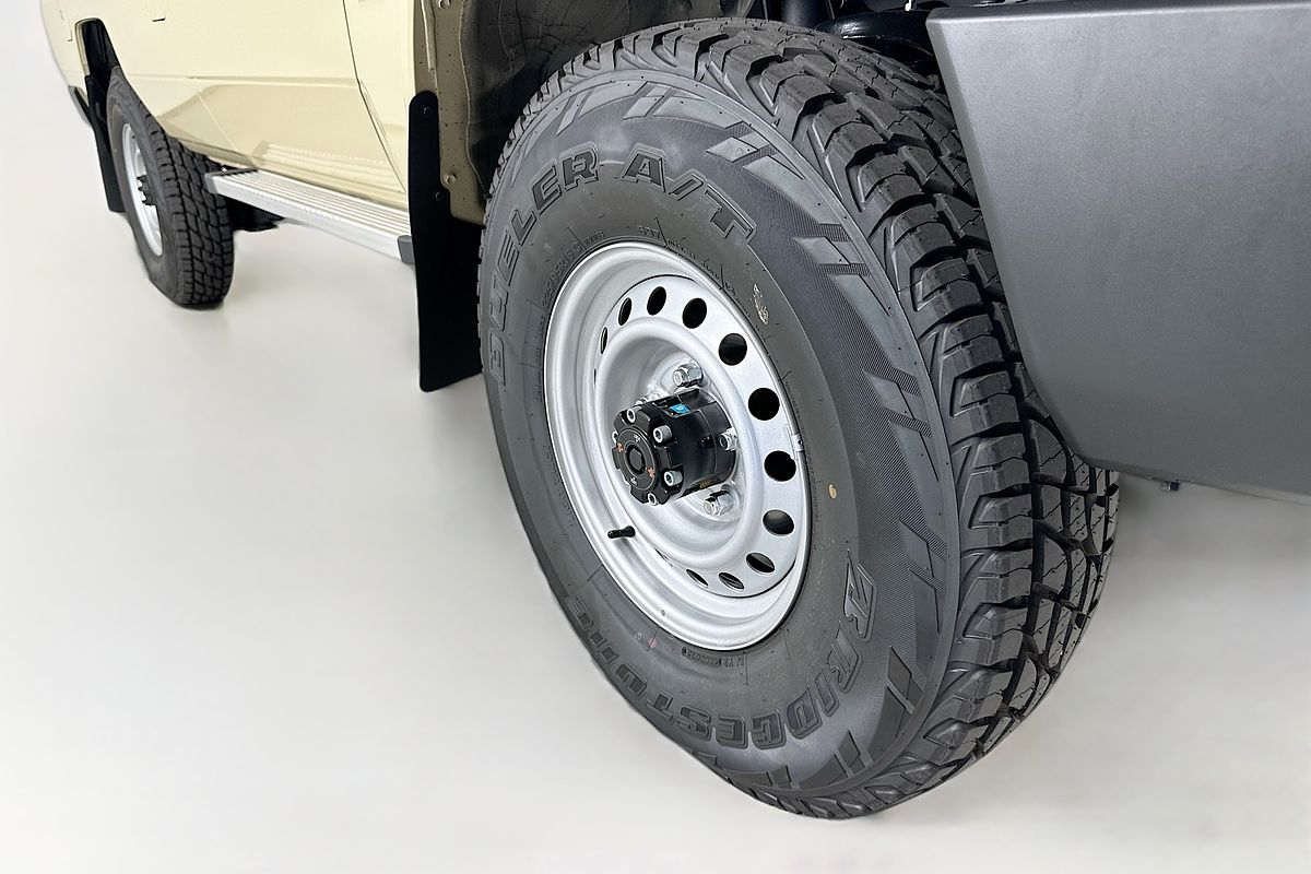 2025 Toyota LANDCRUISER 70 SERIES LC78 GXL + DIFF LOCKS GDJL78R