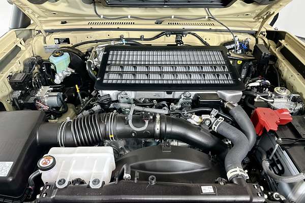 2025 Toyota LANDCRUISER 70 SERIES LC79 GXL + DIFF LOCKS VDJL79R 4X4