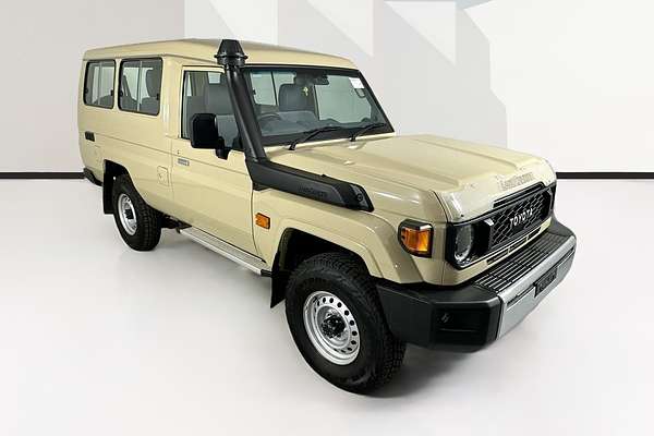 2024 Toyota LANDCRUISER 70 SERIES LC78 GXL + DIFF LOCKS GDJL78R