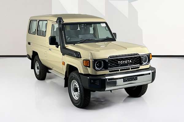 2025 Toyota LANDCRUISER 70 SERIES LC78 GXL + DIFF LOCKS GDJL78R