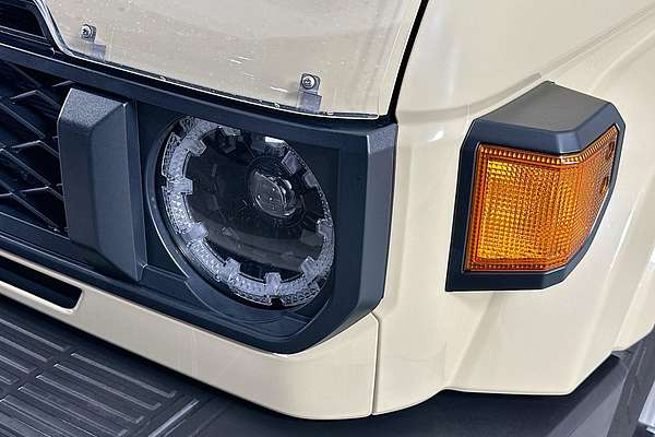 2024 Toyota LANDCRUISER 70 SERIES LC78 GXL + DIFF LOCKS GDJL78R