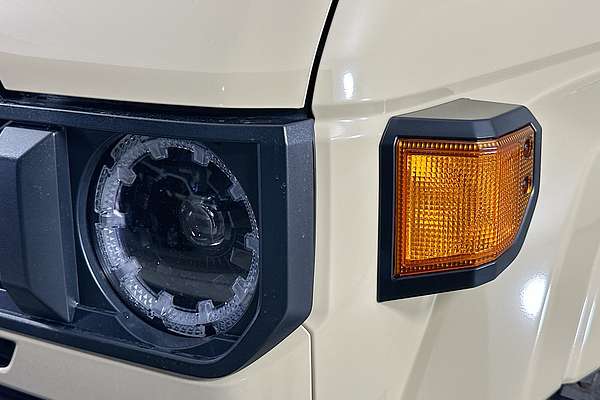 2025 Toyota LANDCRUISER 70 SERIES LC78 GXL + DIFF LOCKS GDJL78R