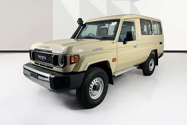2024 Toyota LANDCRUISER 70 SERIES LC78 GXL + DIFF LOCKS GDJL78R