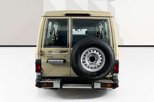 2024 Toyota LANDCRUISER 70 SERIES LC78 GXL + DIFF LOCKS GDJL78R