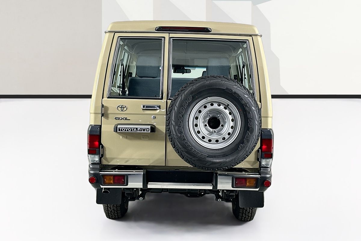2025 Toyota LANDCRUISER 70 SERIES LC78 GXL + DIFF LOCKS GDJL78R