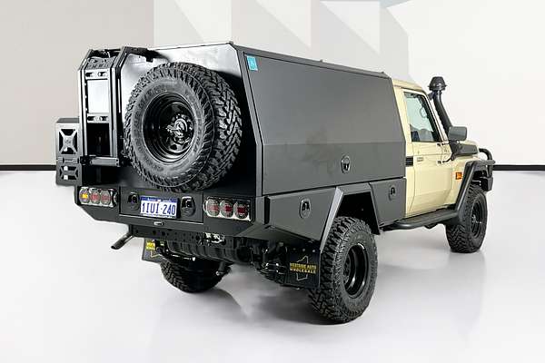 2025 Toyota LANDCRUISER 70 SERIES LC79 GXL + DIFF LOCKS VDJL79R 4X4