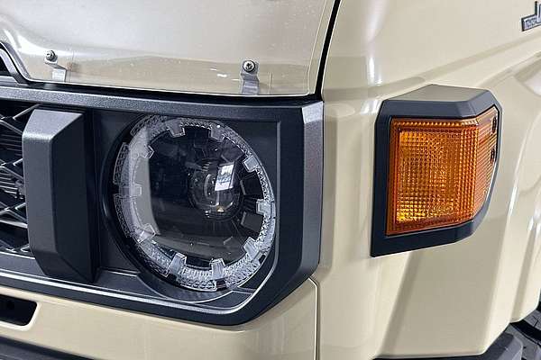 2024 Toyota LANDCRUISER 70 SERIES LC78 GXL + DIFF LOCKS GDJL78R