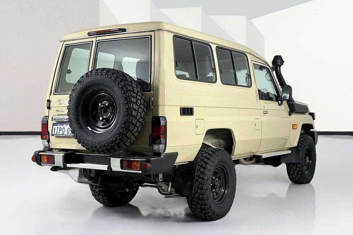 2024 Toyota LANDCRUISER 70 SERIES LC78 GXL + DIFF LOCKS GDJL78R