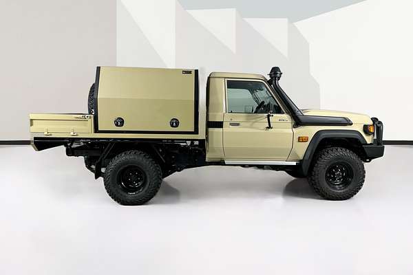 2025 Toyota LANDCRUISER 70 SERIES LC79 GXL + DIFF LOCKS VDJL79R 4X4