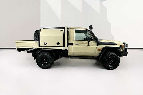 2025 Toyota LANDCRUISER 70 SERIES LC79 GXL + DIFF LOCKS VDJL79R 4X4