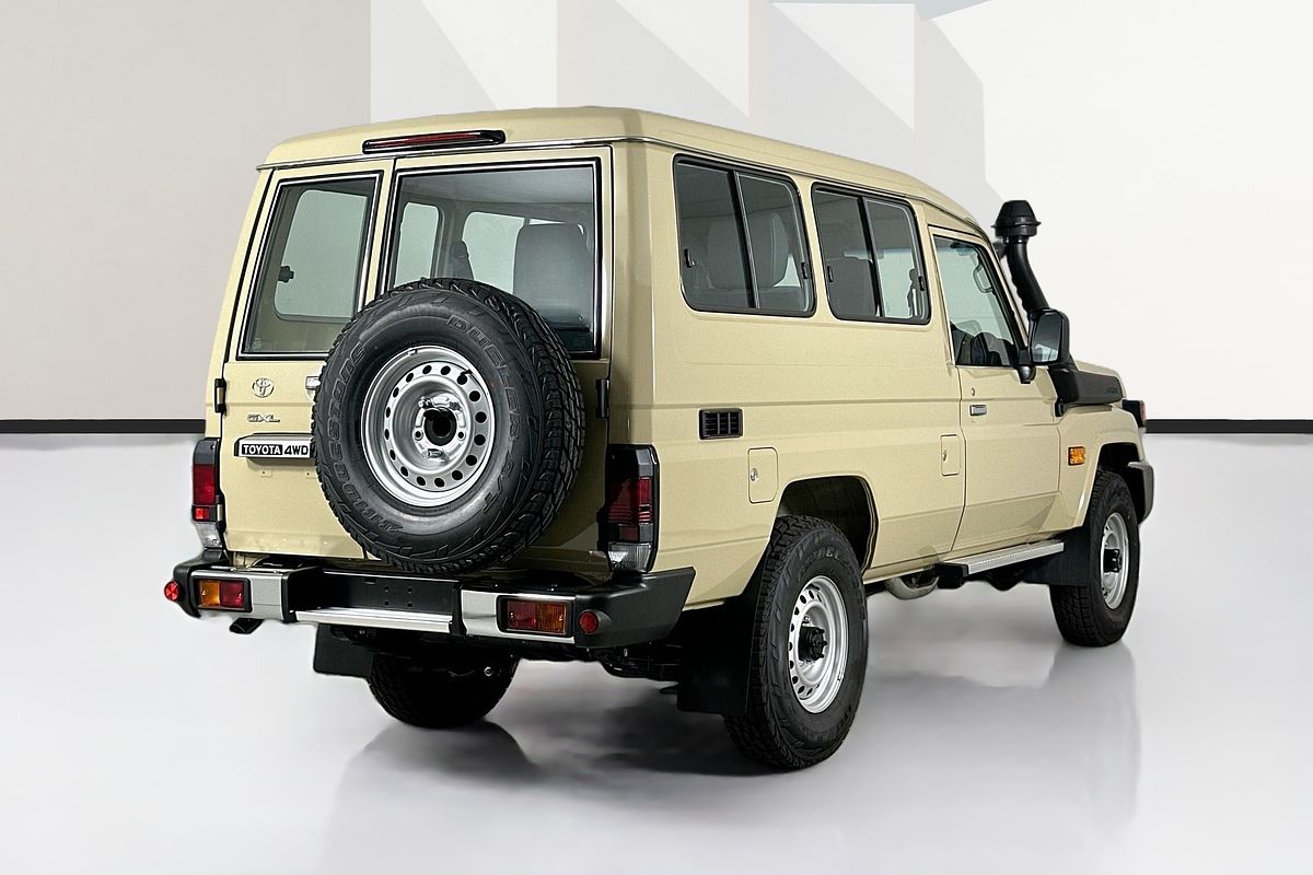 2025 Toyota LANDCRUISER 70 SERIES LC78 GXL + DIFF LOCKS GDJL78R