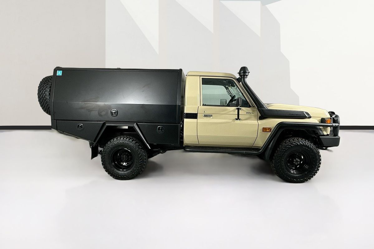 2025 Toyota LANDCRUISER 70 SERIES LC79 GXL + DIFF LOCKS VDJL79R 4X4