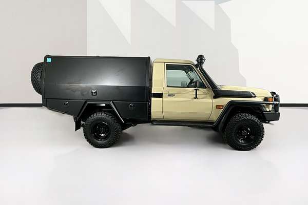 2025 Toyota LANDCRUISER 70 SERIES LC79 GXL + DIFF LOCKS VDJL79R 4X4