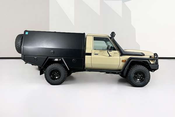 2025 Toyota LANDCRUISER 70 SERIES LC79 GXL + DIFF LOCKS VDJL79R 4X4