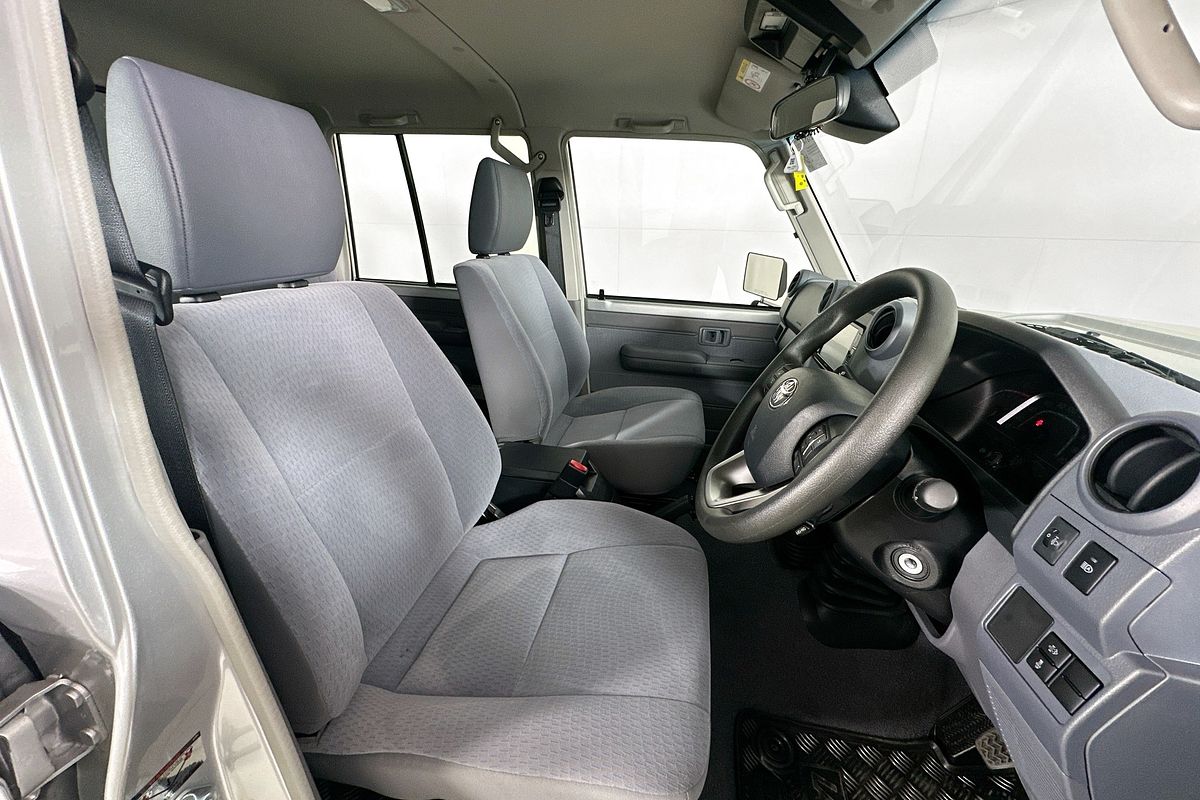 2025 Toyota LANDCRUISER 70 SERIES LC79 GXL + DIFF LOCKS VDJL79R 4X4