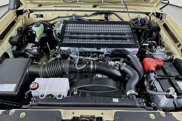 2025 Toyota LANDCRUISER 70 SERIES LC79 GXL + DIFF LOCKS VDJL79R 4X4