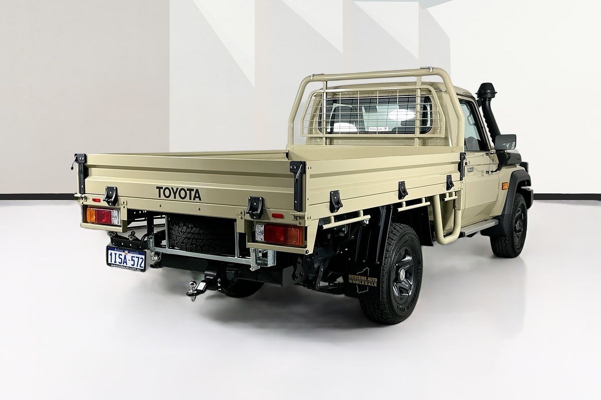 2025 Toyota LANDCRUISER 70 SERIES LC79 GXL + DIFF LOCKS VDJL79R 4X4
