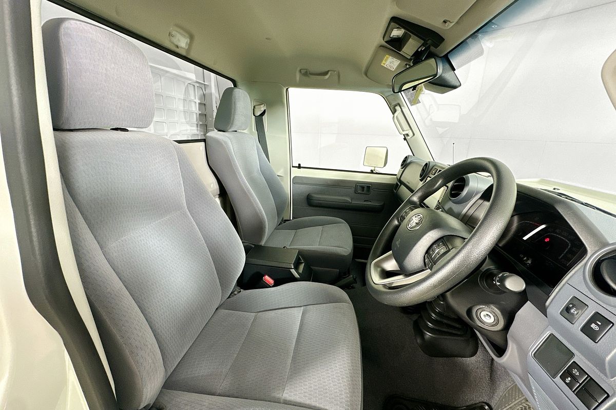 2025 Toyota LANDCRUISER 70 SERIES LC79 GXL + DIFF LOCKS VDJL79R 4X4