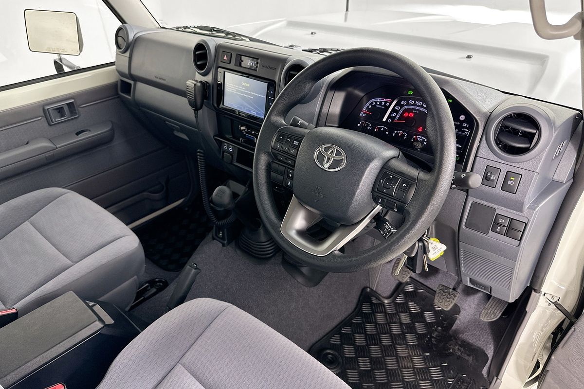 2025 Toyota LANDCRUISER 70 SERIES LC79 GXL + DIFF LOCKS VDJL79R 4X4
