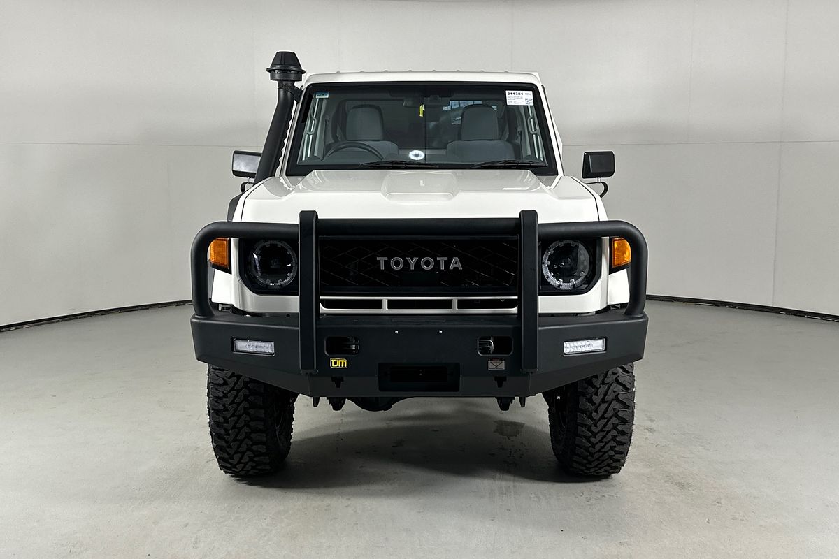 2025 Toyota LANDCRUISER 70 SERIES LC79 GXL + DIFF LOCKS VDJL79R 4X4