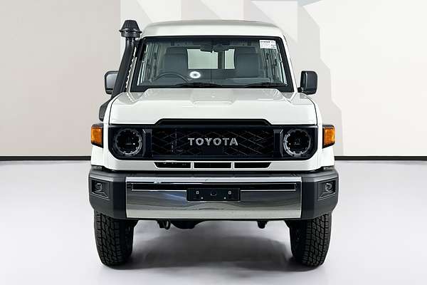 2025 Toyota LANDCRUISER 70 SERIES LC78 GXL + DIFF LOCKS GDJL78R