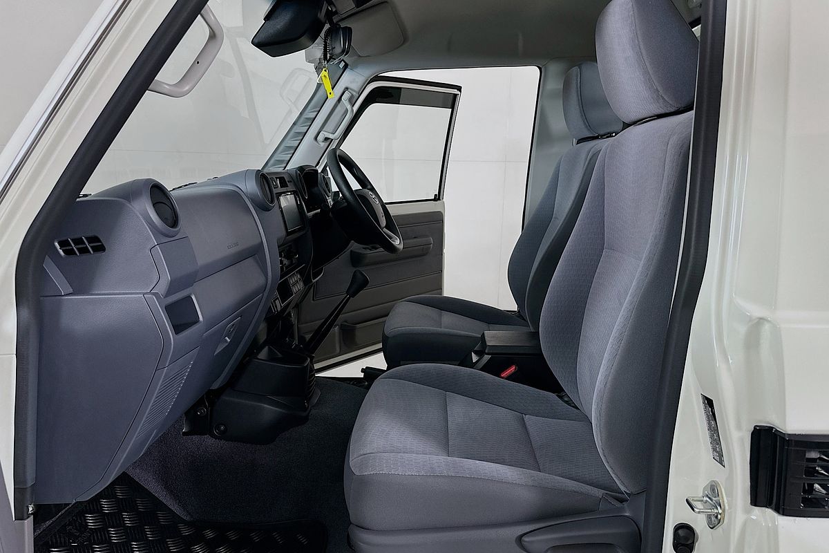 2024 Toyota LANDCRUISER 70 SERIES LC79 GXL VDJL79R 4X4