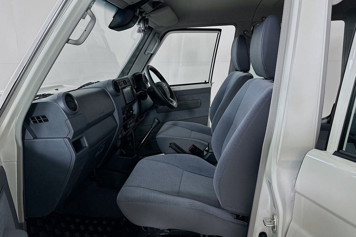 2025 Toyota LANDCRUISER 70 SERIES LC79 GXL + DIFF LOCKS VDJL79R 4X4