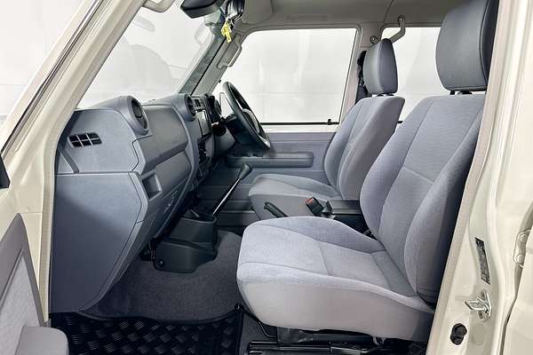 2025 Toyota LANDCRUISER 70 SERIES LC79 GXL + DIFF LOCKS VDJL79R 4X4