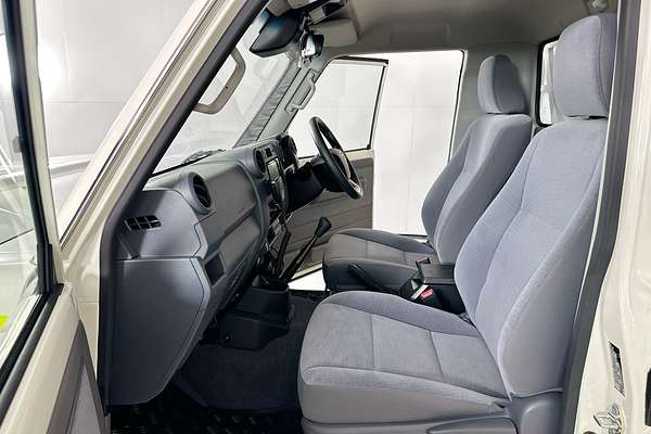 2025 Toyota LANDCRUISER 70 SERIES LC79 GXL + DIFF LOCKS VDJL79R 4X4