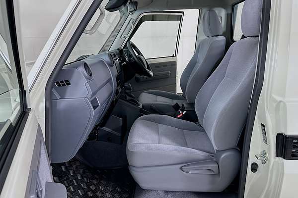 2025 Toyota LANDCRUISER 70 SERIES LC79 GXL + DIFF LOCKS GDJL79R 4X4