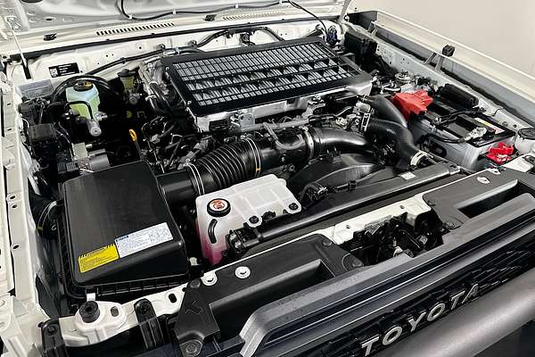 2025 Toyota LANDCRUISER 70 SERIES LC79 GXL + DIFF LOCKS VDJL79R 4X4