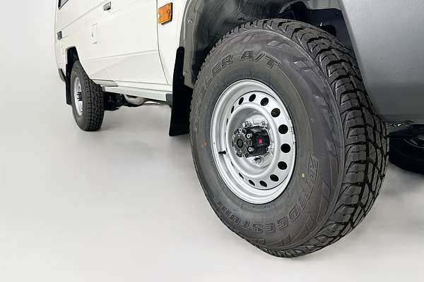 2025 Toyota LANDCRUISER 70 SERIES LC78 GXL + DIFF LOCKS GDJL78R