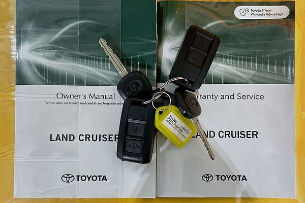 2025 Toyota LANDCRUISER 70 SERIES LC79 GXL + DIFF LOCKS GDJL79R 4X4