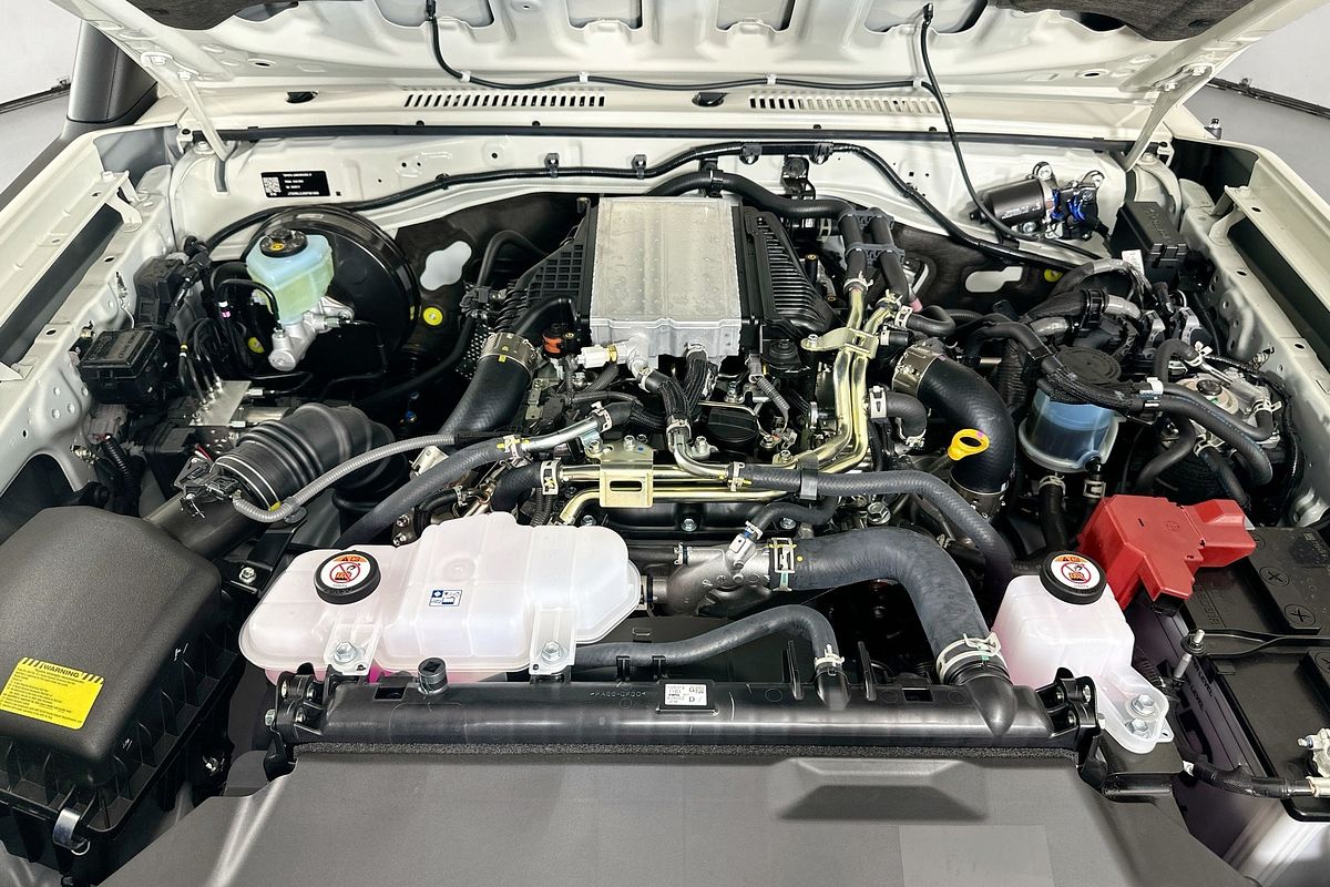 2025 Toyota LANDCRUISER 70 SERIES LC78 GXL + DIFF LOCKS GDJL78R