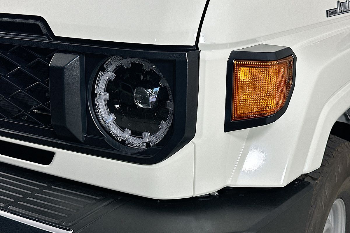 2025 Toyota LANDCRUISER 70 SERIES LC78 GXL + DIFF LOCKS GDJL78R