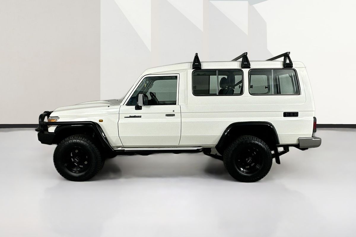2021 Toyota LANDCRUISER 70 SERIES GXL TROOP CARRIER VDJ78R