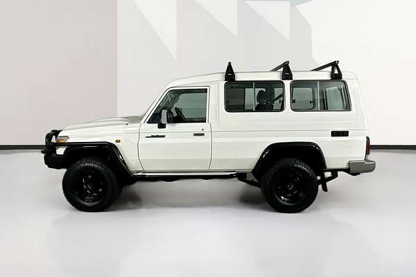 2021 Toyota LANDCRUISER 70 SERIES GXL TROOP CARRIER VDJ78R