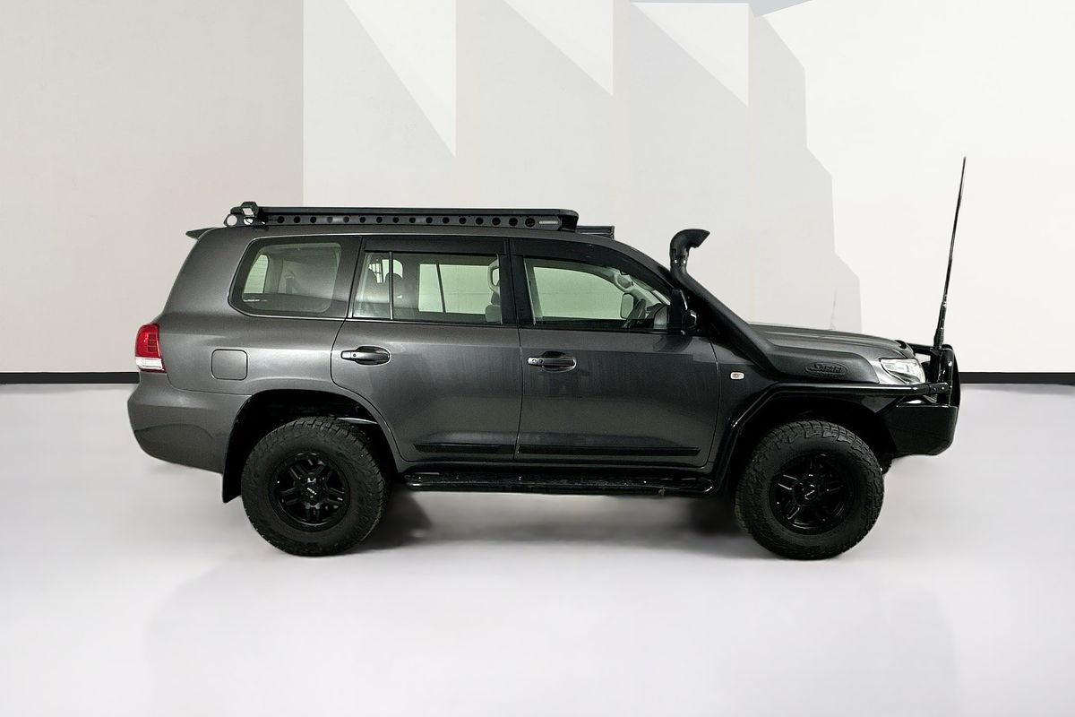 2011 Toyota LANDCRUISER GXL (4x4) UZJ200R 09 UPGRADE