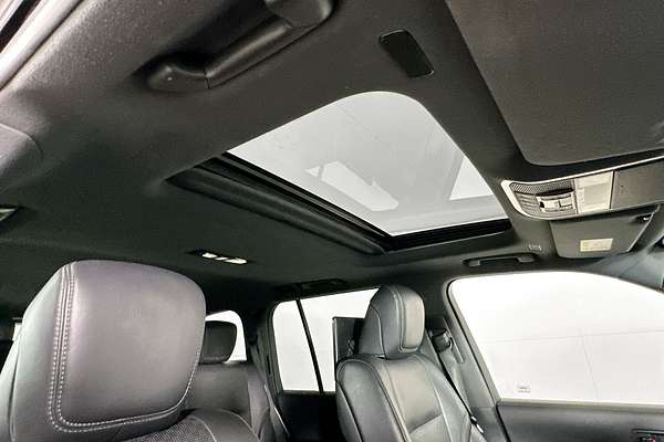 2022 Toyota LANDCRUISER LC300 SAHARA (4x4) FJA300R